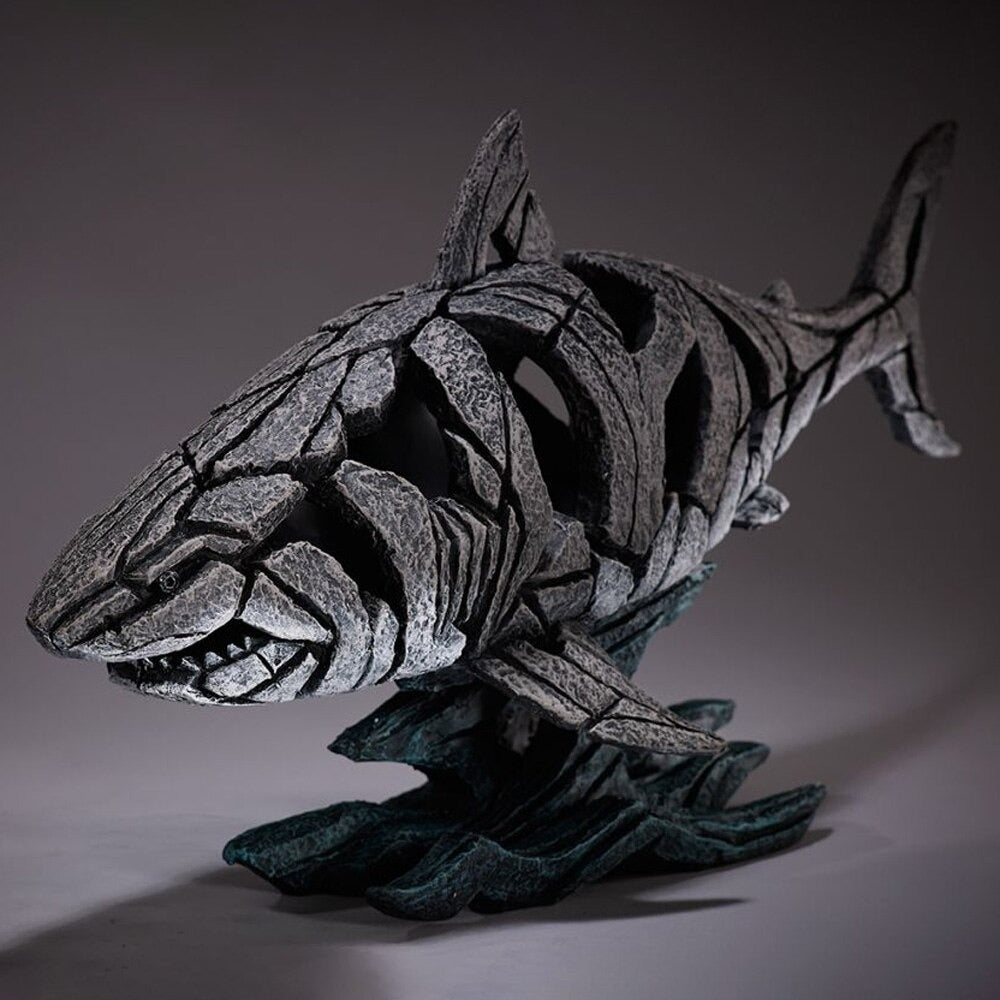 Shark Art Sculpture - Magnito